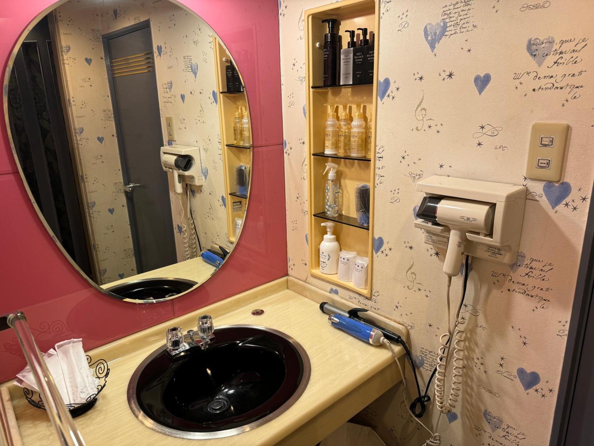 Hotel Himeji Baby Kiss (Adults Only) Extérieur photo