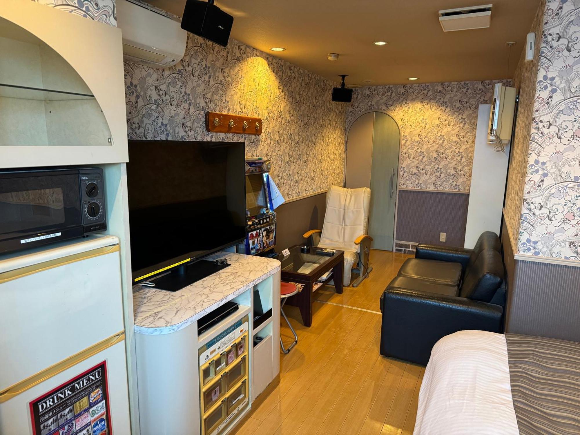 Hotel Himeji Baby Kiss (Adults Only) Extérieur photo
